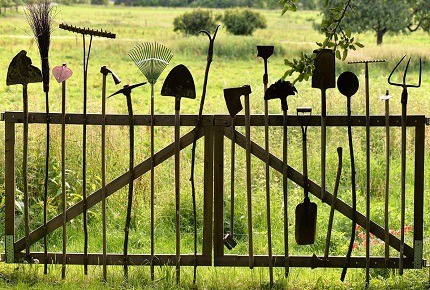 La tua cassetta degli attrezzi da giardino.