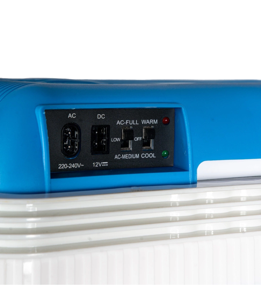 Frigo portatile elettrico da campeggio easy system blu con adattatore 24 lt