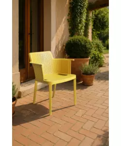 Sedia da esterno impilabile elica garden "cathy" in polipropilene giallo 60x58x76,5 cm