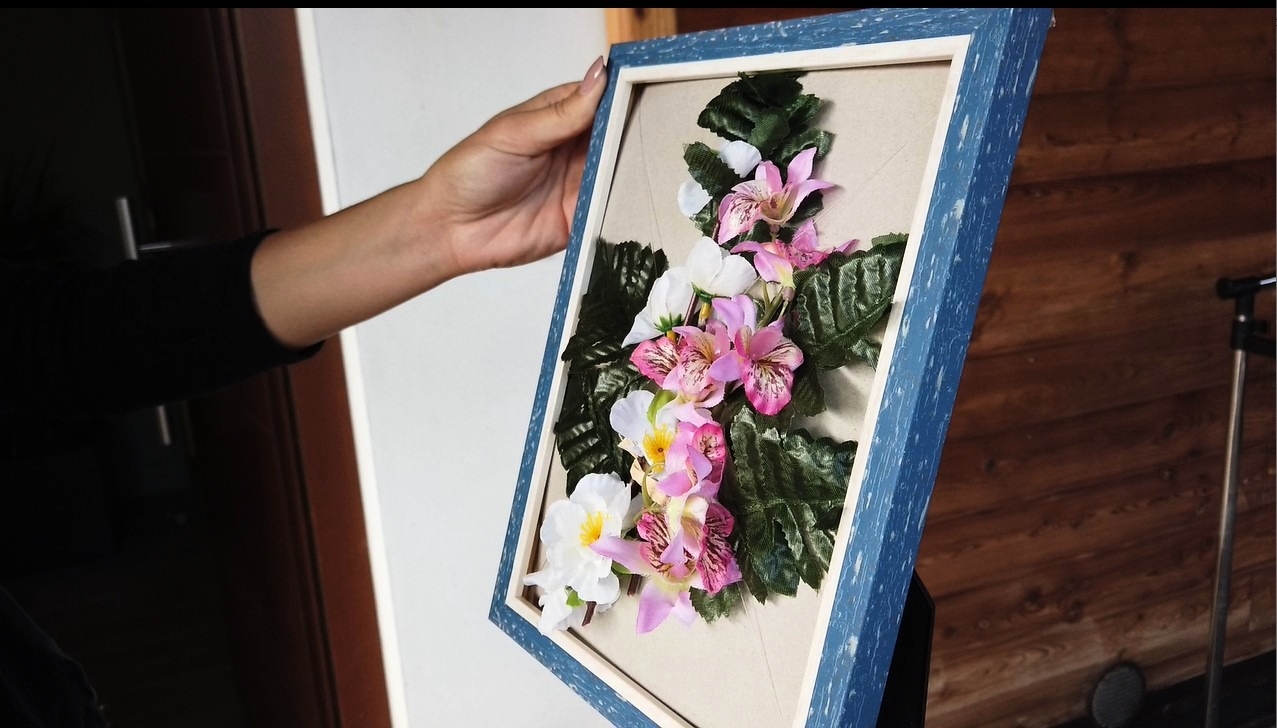 Crea Cornice 16